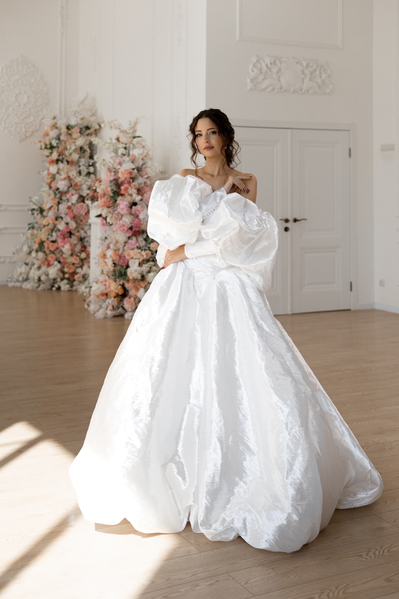 Selene — full-length front view of the complete silhouette