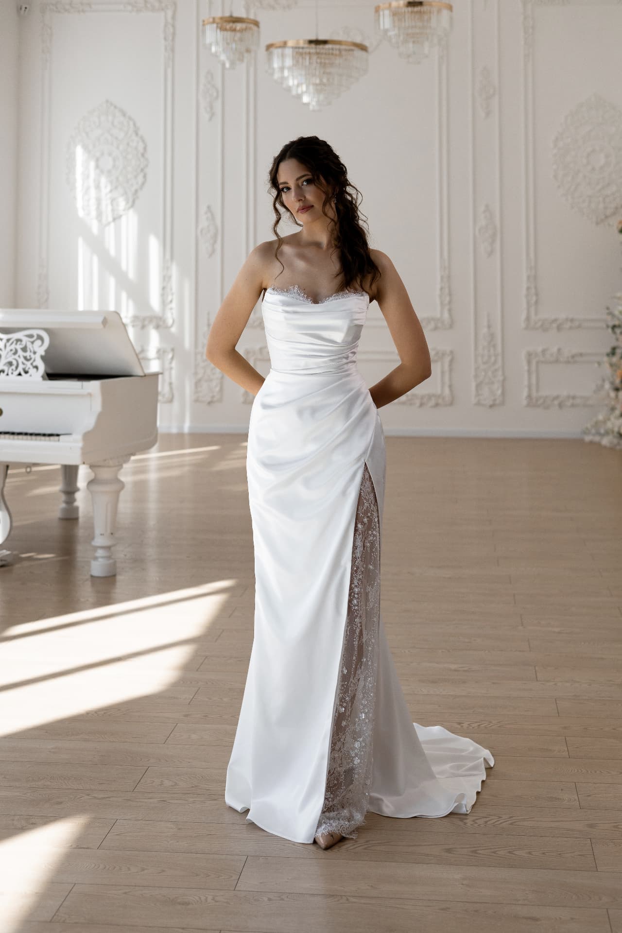 Asteria — strapless version with lace-trimmed neckline and thigh-high slit