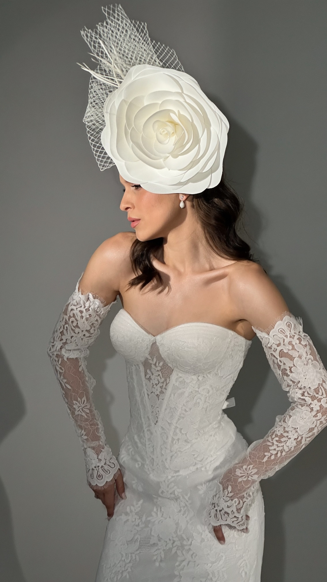 Eva — bodice detail