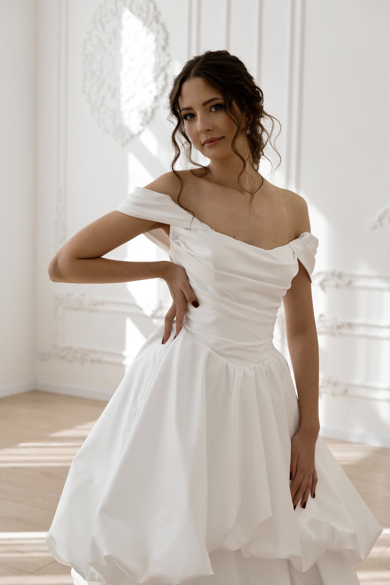 Hecate — medium shot showing the bodice and neckline detail