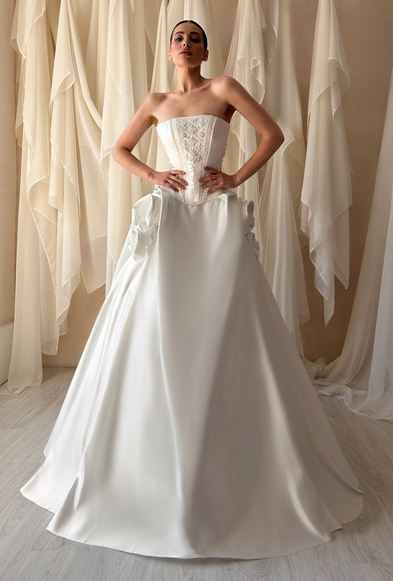 Ava — LEMAKS Famous ballgown with pearl-embroidered corset and satin skirt